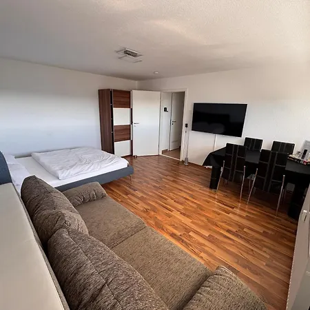 Flughafen Messe Estugarda