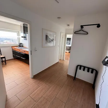 Flughafen Messe Apartament *
